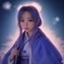 age 动漫 编辑 Vivi，短发的女性，正在白板前整理动画时间线，表情专注